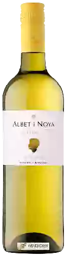 Wijnmakerij Albet i Noya - Petit Albet Penedès Blanc Wijnmakerij Albet i Noya - Petit Albet Penedès Blanc