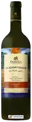 Wijnmakerij Dugladze - Alazani Valley Semi Sweet White