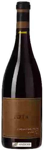 Wijnmakerij Iota - Pelos Sandberg Vineyard Pinot Noir Wijnmakerij Iota - Pelos Sandberg Vineyard Pinot Noir