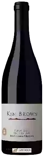 Wijnmakerij Ken Brown - Rita's Crown Vineyard Pinot Noir Wijnmakerij Ken Brown - Rita's Crown Vineyard Pinot Noir