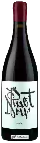 Wijnmakerij Péter Wetzer - Pinot Noir