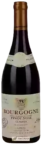 Wijnmakerij L . Tramier & Fils - La Minée Bourgogne Pinot Noir Wijnmakerij L . Tramier & Fils - La Minée Bourgogne Pinot Noir