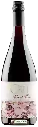 Wijnmakerij Crū - Sarmento Vineyard Club Reserve Pinot Noir Wijnmakerij Crū - Sarmento Vineyard Club Reserve Pinot Noir