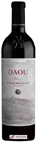 Domaine DAOU - Reserve Eye of the Falcon