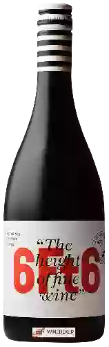 Domaine 6Ft6 (Six Foot Six) - Pinot Noir