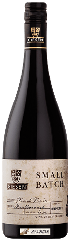 Domaine Giesen - Small Batch Pinot Noir