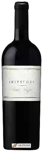 Domaine Skipstone - Faultline Vineyard