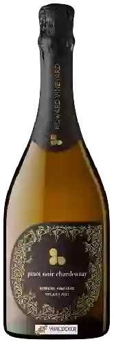Bodega Howard Vineyard - Pinot Noir - Chardonnay