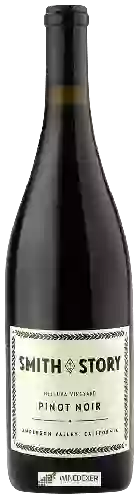 Bodega Smith Story - Helluva Vineyard Pinot Noir