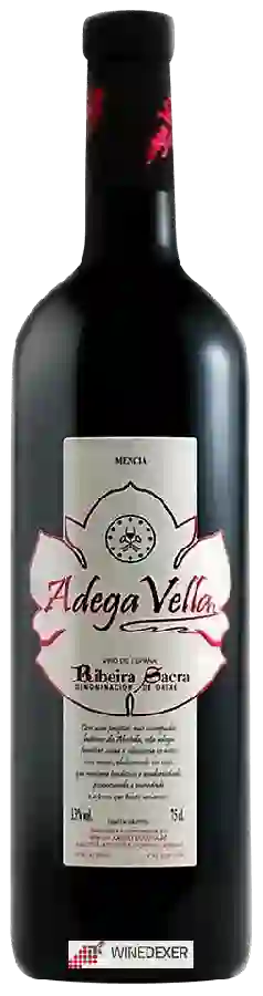 Weingut Adega Vella - Mencía Weingut Adega Vella - Mencía