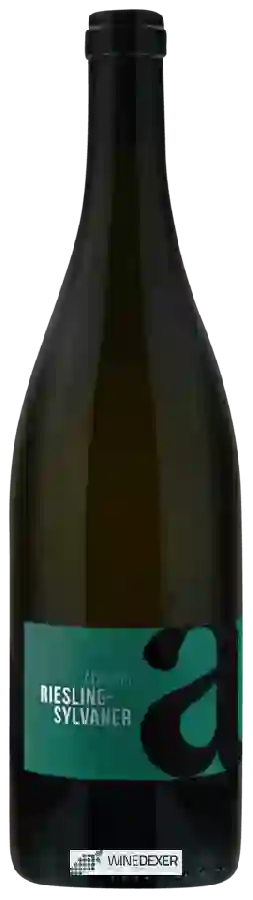 Weingut Adrians - Riesling - Sylvaner Weingut Adrians - Riesling - Sylvaner