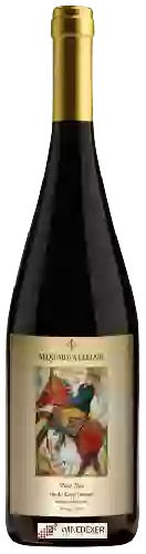 Weingut Alquimista Cellars - Van der Kamp Vineyard Pinot Noir