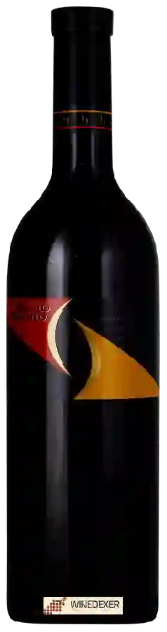 Weingut Bacio Divino - Vertical Red Blend Weingut Bacio Divino - Vertical Red Blend