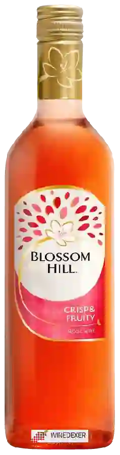 Weingut Blossom Hill - Crisp & Fruity Rosé Weingut Blossom Hill - Crisp & Fruity Rosé