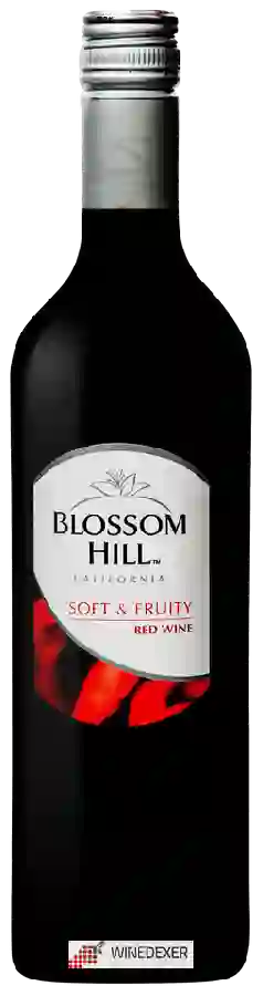 Weingut Blossom Hill - Soft Fruity California Red