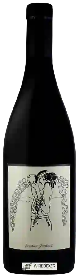 Weingut Guttarolo - Amphora Weingut Guttarolo - Amphora