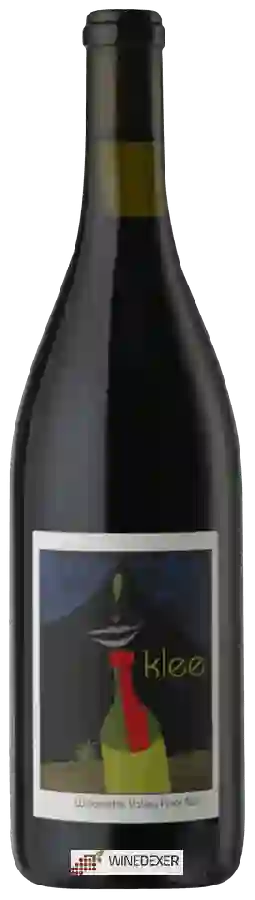 Weingut Roots Wine Co. - Klee Pinot Noir Weingut Roots Wine Co. - Klee Pinot Noir