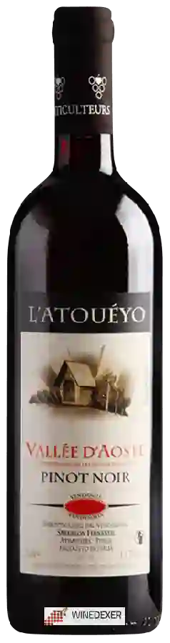 Weingut L'Atouèyo - Pinot Noir Weingut L'Atouèyo - Pinot Noir