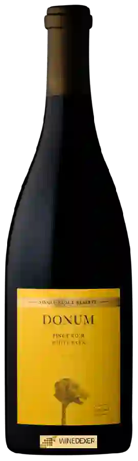 Weingut Donum - White Barn Single Vineyard Pinot Noir Weingut Donum - White Barn Single Vineyard Pinot Noir