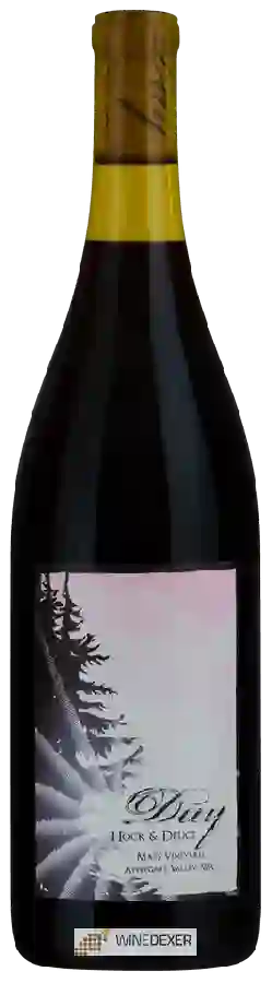 Weingut Day Wines - Hock & Deuce Mae's Vineyard Weingut Day Wines - Hock & Deuce Mae's Vineyard