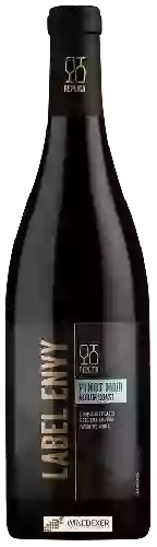 Weingut Replica - Label Envy Pinot Noir