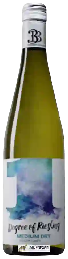Weingut Three Brothers Wineries - 1st Degree of Riesling Medium Dry Weingut Three Brothers Wineries - 1st Degree of Riesling Medium Dry