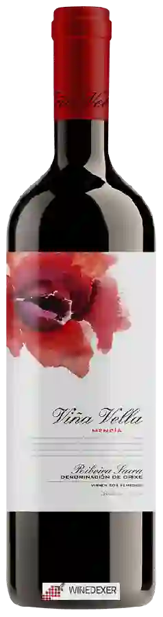 Weingut Virxen dos Remedios - Viña Vella Mencía Weingut Virxen dos Remedios - Viña Vella Mencía