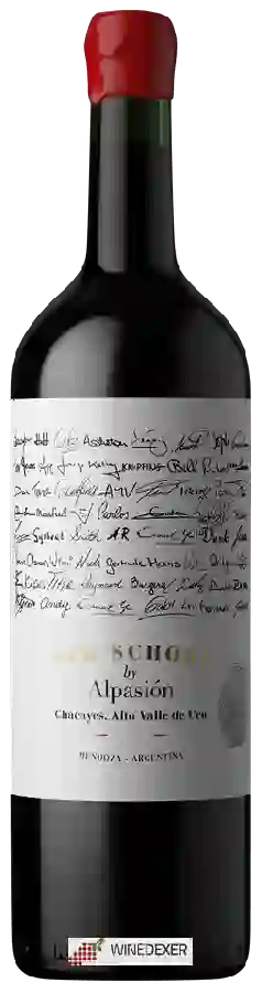 Winery Alpasión - Old School Winery Alpasión - Old School