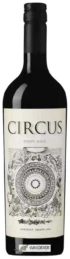 Winery Circus - Pinot Noir Winery Circus - Pinot Noir