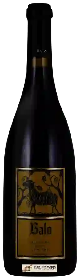 Winery Balo - Suitcase 828 Estate Pinot Noir Winery Balo - Suitcase 828 Estate Pinot Noir
