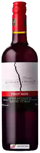 Winery Between The Lines - Pinot Noir