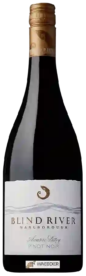 Winery Blind River - Pinot Noir Winery Blind River - Pinot Noir