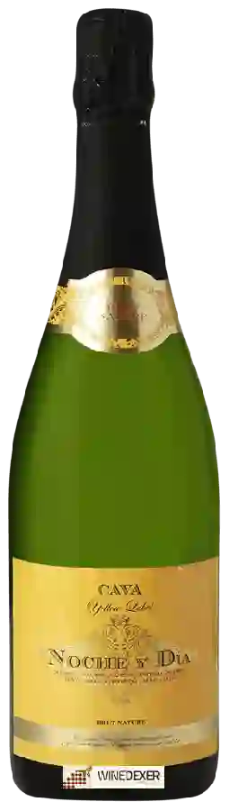 Bodegas la Esperanza - Cava Noche y Dia Yellow Label Brut Nature Bodegas la Esperanza - Cava Noche y Dia Yellow Label Brut Nature