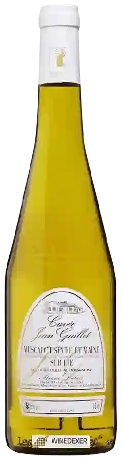 Winery Bruno Dubois - Cuvée Jean Guillet Muscadet-Sévre et Maine Sur Lie Winery Bruno Dubois - Cuvée Jean Guillet Muscadet-Sévre et Maine Sur Lie