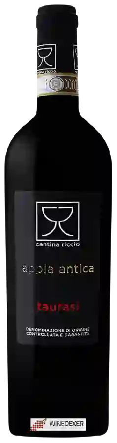 Winery Cantina Riccio - Appia Antica Taurasi Winery Cantina Riccio - Appia Antica Taurasi