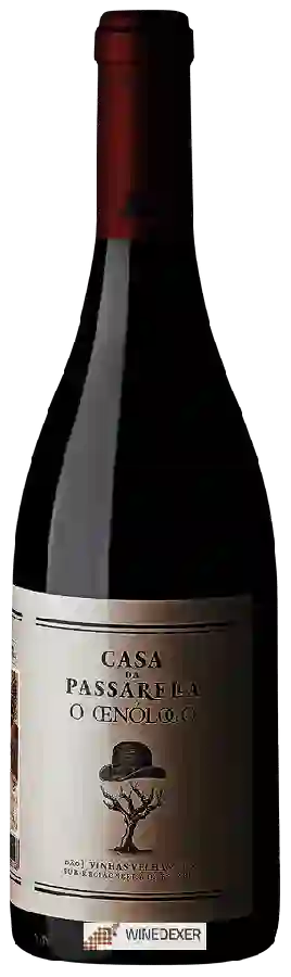 Winery Casa da Passarella - O Oenólogo Vinhas Velhas Winery Casa da Passarella - O Oenólogo Vinhas Velhas