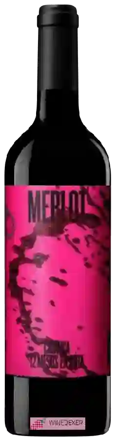 Winery Casa Mariol - Criança Merlot Winery Casa Mariol - Criança Merlot