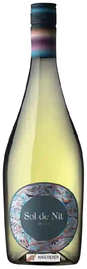 Winery Castell d'Or - Sol de Nit Secco Winery Castell d'Or - Sol de Nit Secco