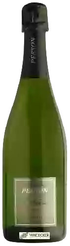 Winery Champagne Person - L'Audacieuse Brut Champagne