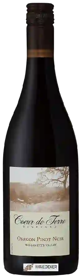Winery Coeur de Terre Vineyard - Pinot Noir Winery Coeur de Terre Vineyard - Pinot Noir