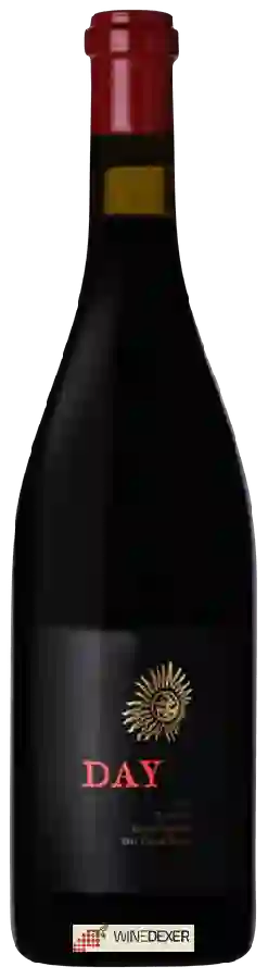 Winery Day - Grist Vineyard Zinfandel Winery Day - Grist Vineyard Zinfandel