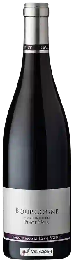 Domaine Anne et Herve Sigaut - Bourgogne Pinot Noir Domaine Anne et Herve Sigaut - Bourgogne Pinot Noir