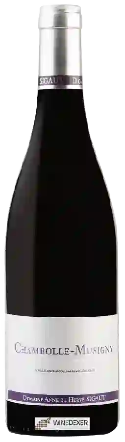 Domaine Anne et Herve Sigaut - Chambolle-Musigny Domaine Anne et Herve Sigaut - Chambolle-Musigny