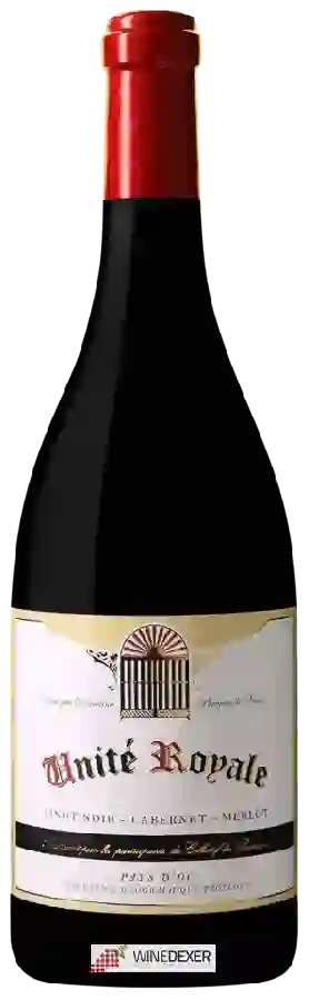 Domaine Preignes le Vieux - Maison Robert Vic - Unité Royale Rouge Domaine Preignes le Vieux - Maison Robert Vic - Unité Royale Rouge