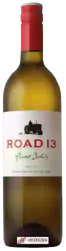 Winery Road 13 - Honest John's White