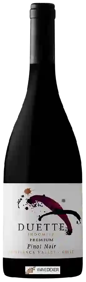 Winery Duette - Premium Pinot Noir Winery Duette - Premium Pinot Noir