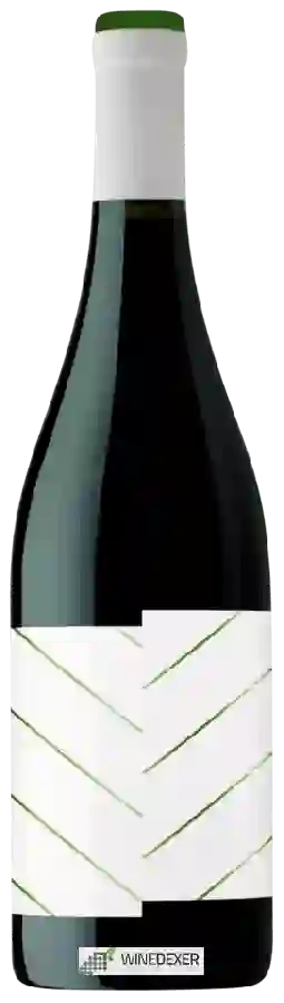 Winery Celler Masroig - L’Om Negre Winery Celler Masroig - L’Om Negre