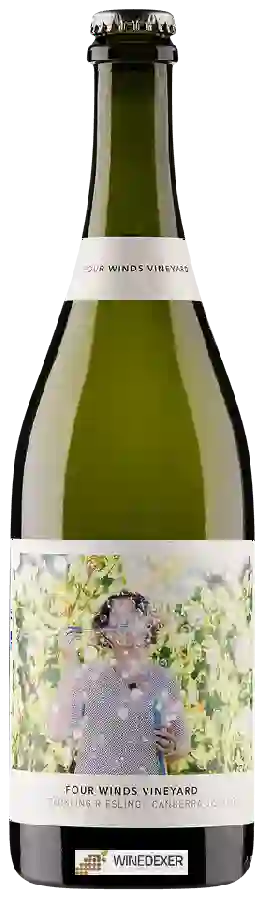 Winery Four Winds Vineyard - Sparkling Riesling Winery Four Winds Vineyard - Sparkling Riesling