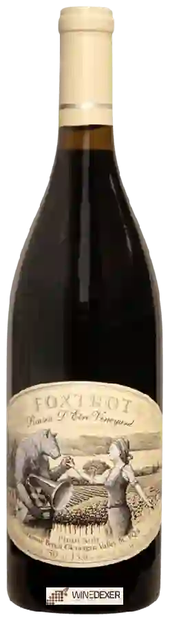 Winery Foxtrot - Raisin D'Etre Vineyard Pinot Noir Winery Foxtrot - Raisin D'Etre Vineyard Pinot Noir