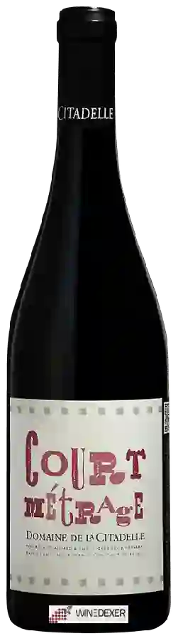 Domaine de la Citadelle - Court Métrage Rouge Domaine de la Citadelle - Court Métrage Rouge